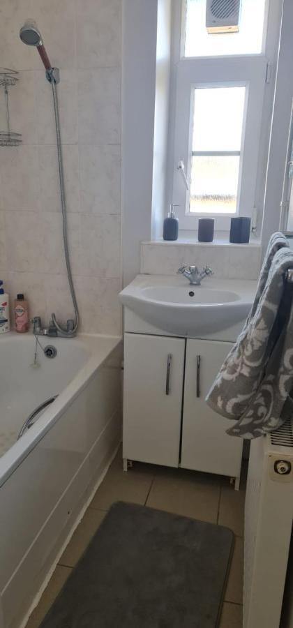Stylish & Cozy 2-Bedroom Flat In Hoxton & Shoreditch London Eksteriør bilde